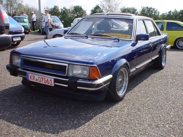 Ford Granada Blue