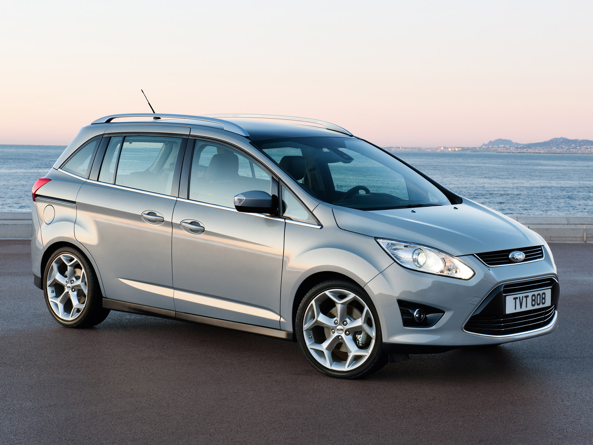 Ford Grand