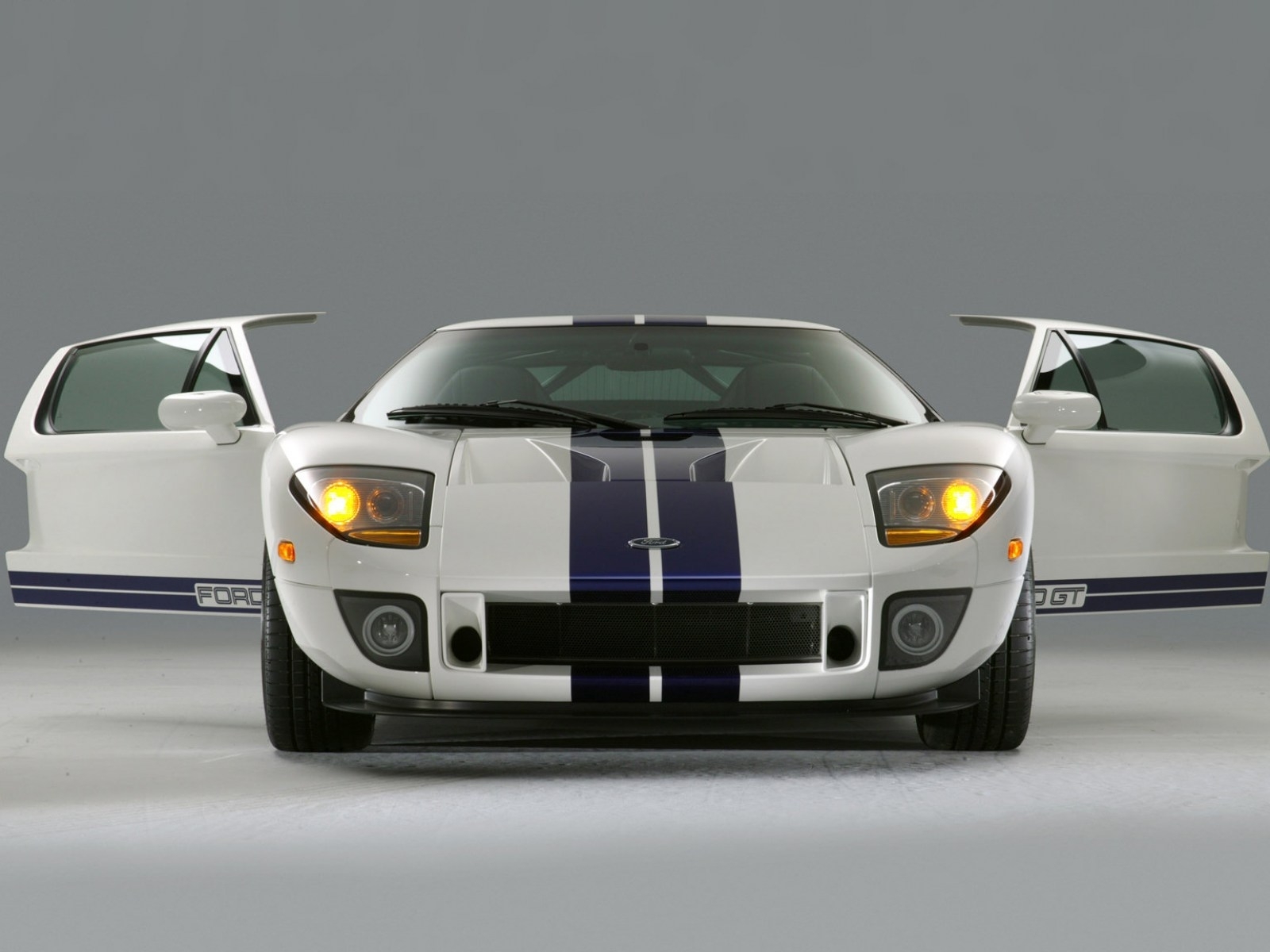 Ford GT