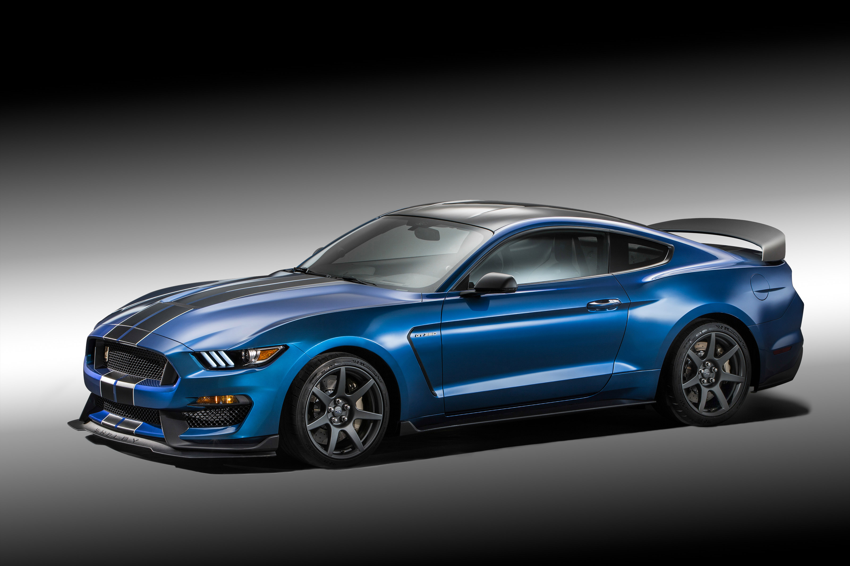 Ford GT 350r