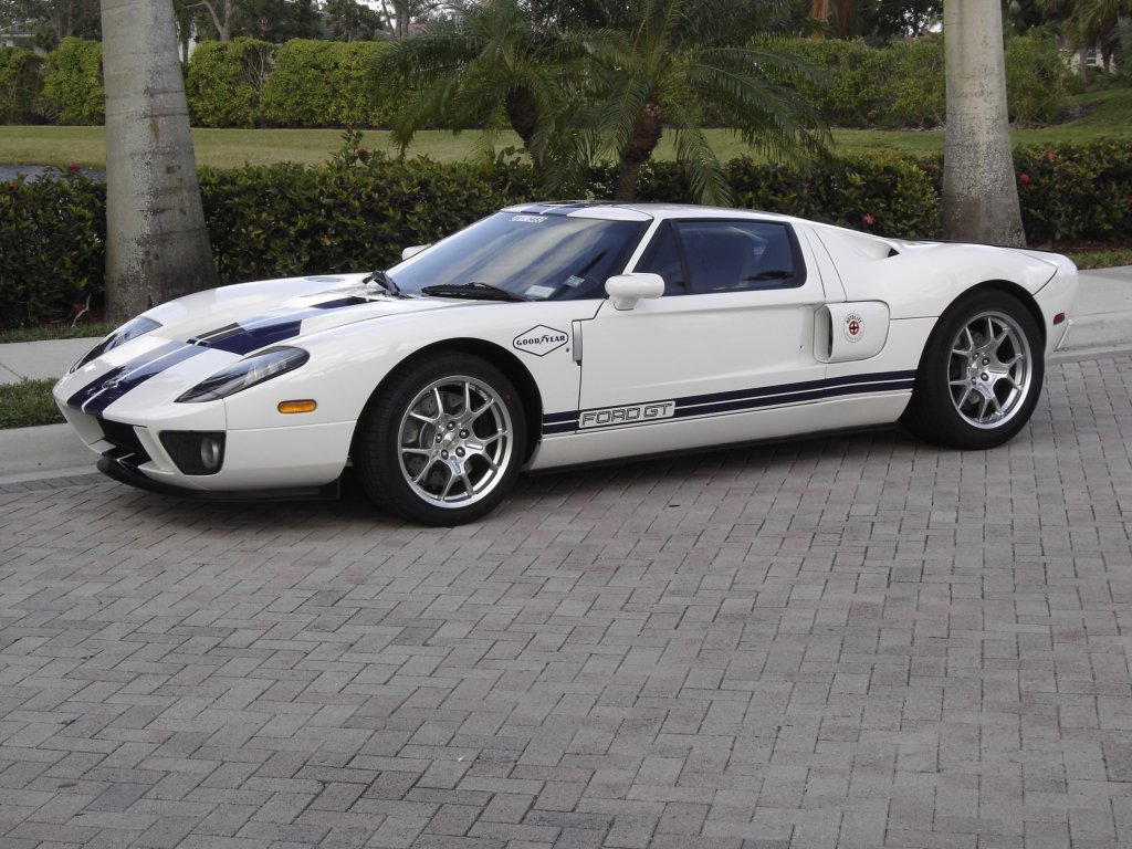 Ford GT 5000