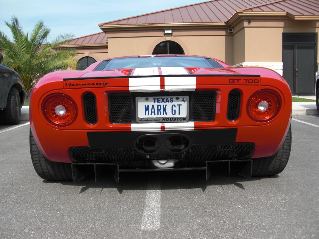 Ford GT 700