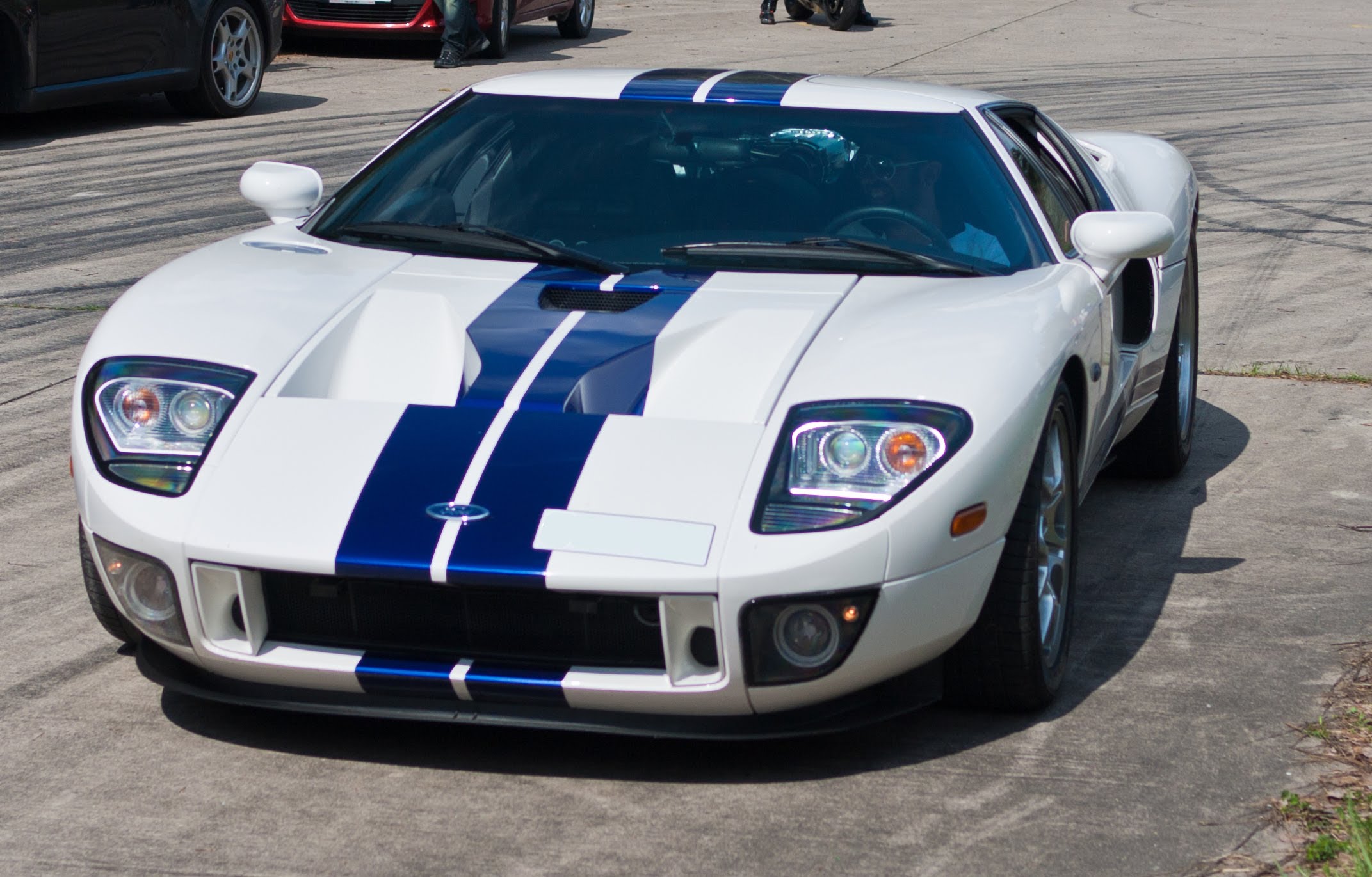Ford GT 900