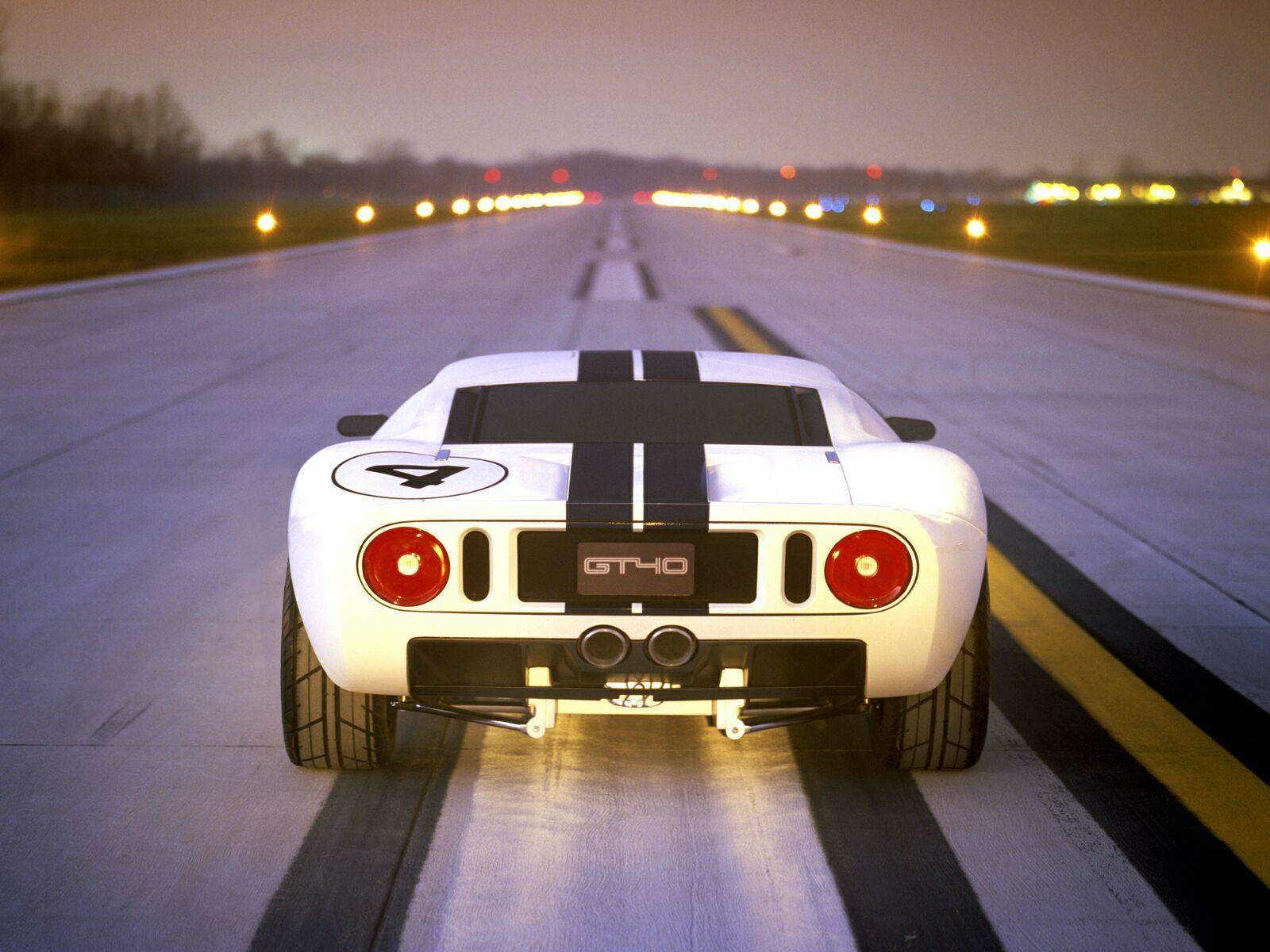 Ford GT Bad V8