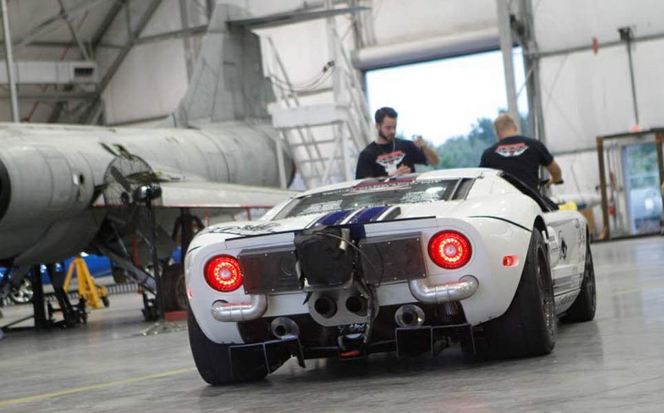 Ford GT Bad V8