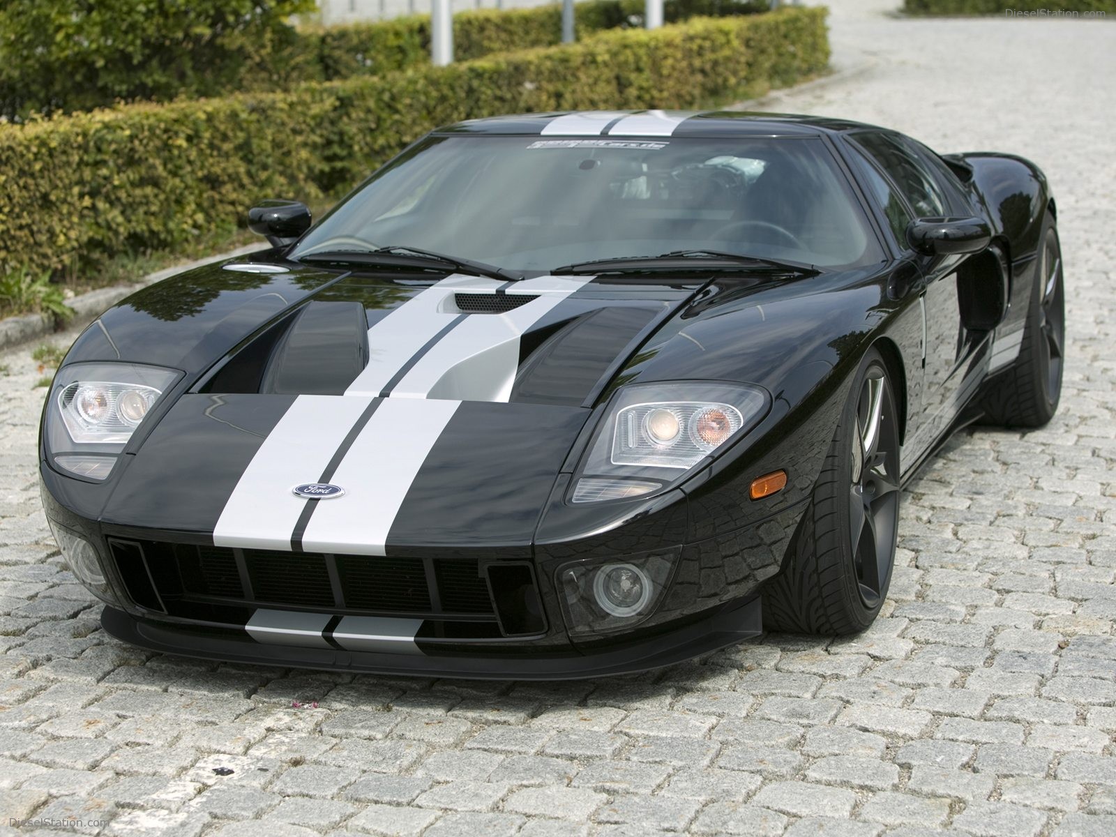Ford GT Black