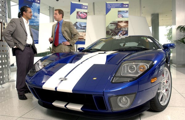 Ford GT Blue