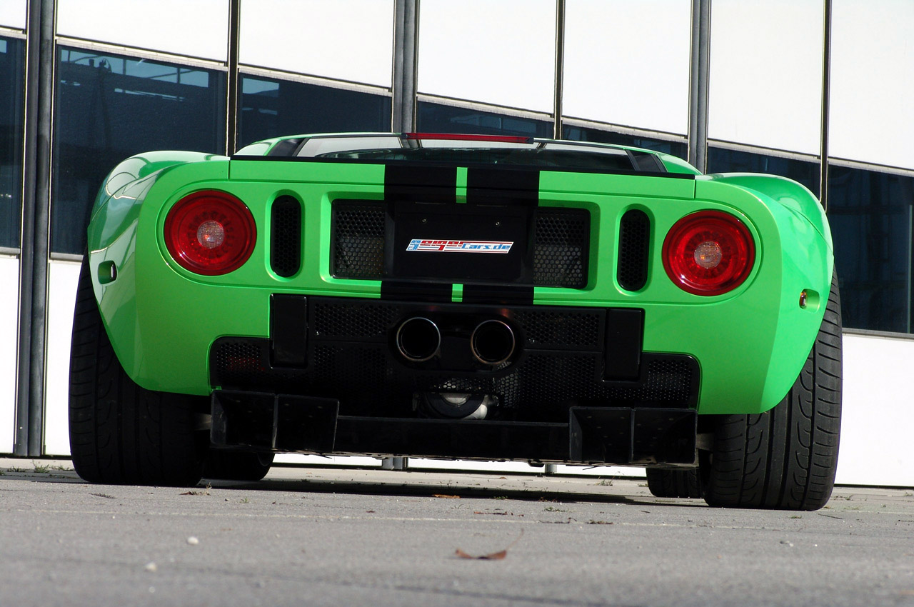 Ford GT Green