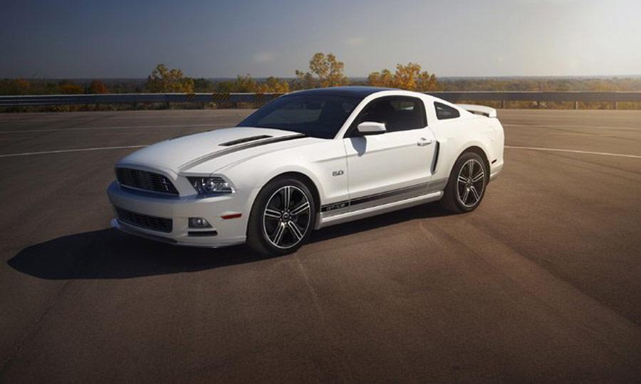 Ford GT Mustang 2014