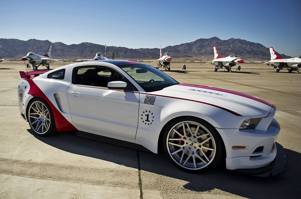 Ford GT Mustang 2014