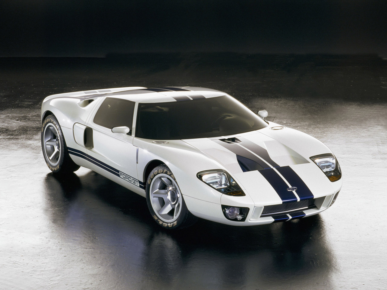 Ford GT White