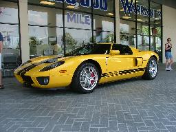 Ford GT Yellow