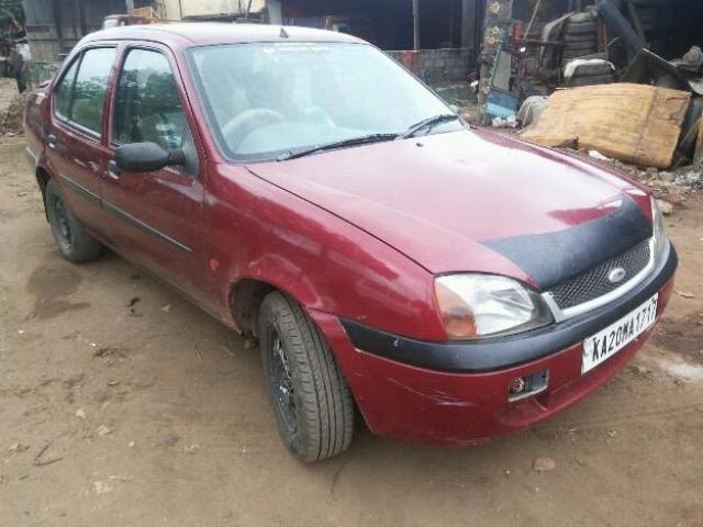 Ford Ikon 1.3 Clxi
