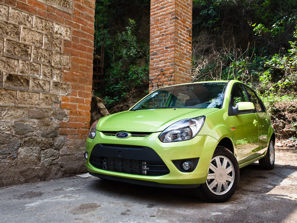 Ford Ikon 2014