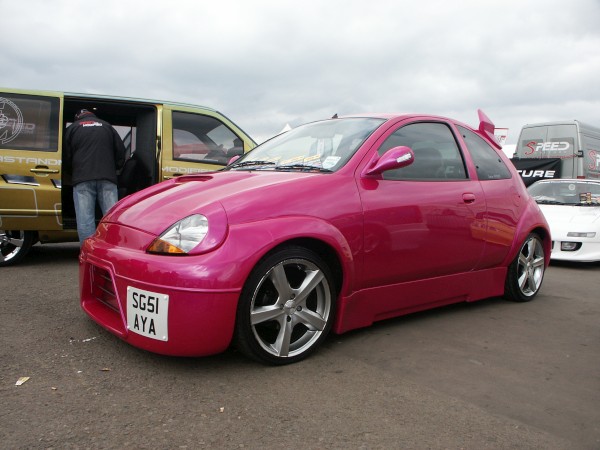 Ford Ka Pink