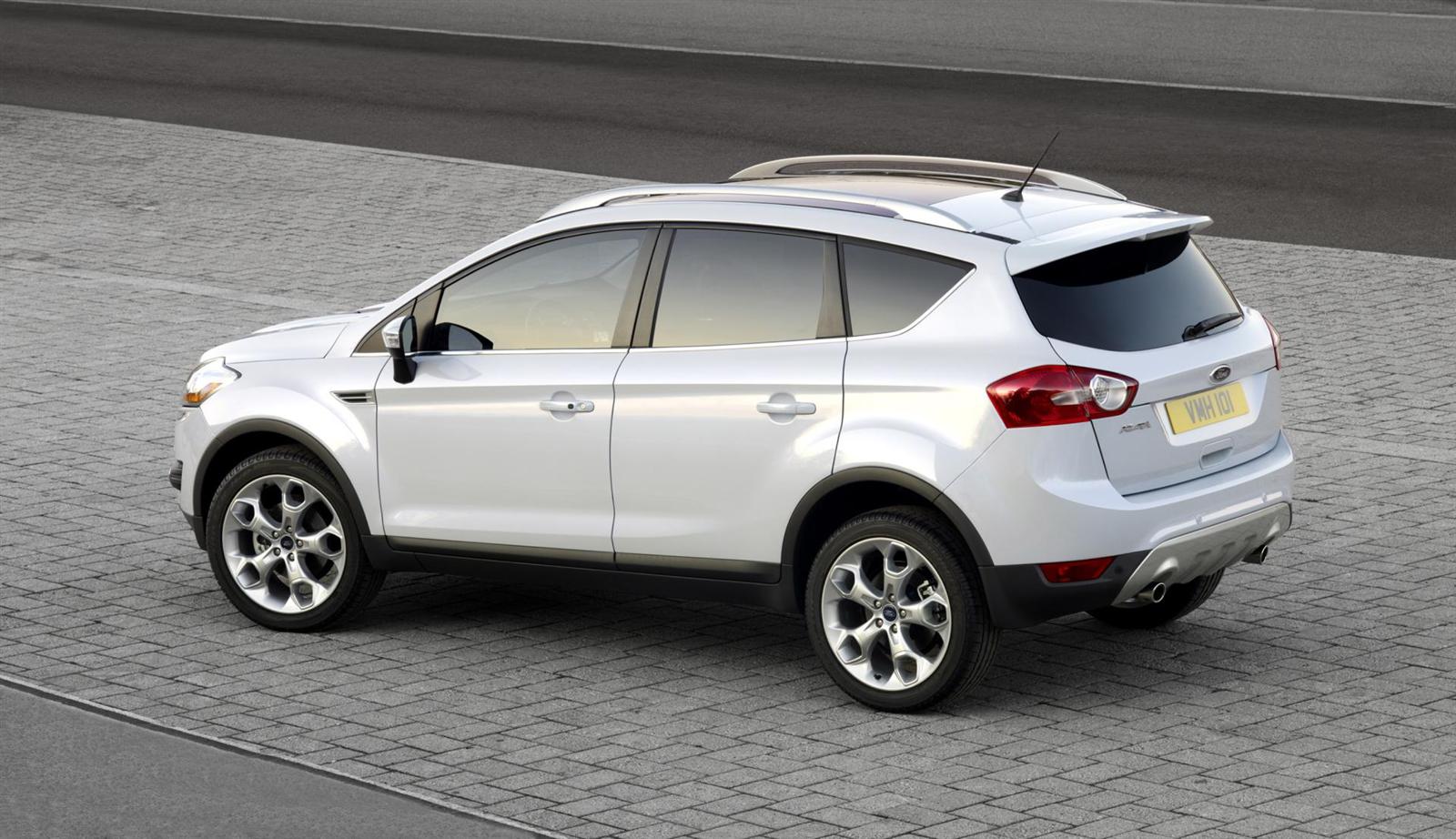 Ford Kuga At
