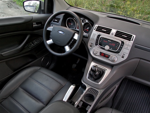 Ford Kuga At