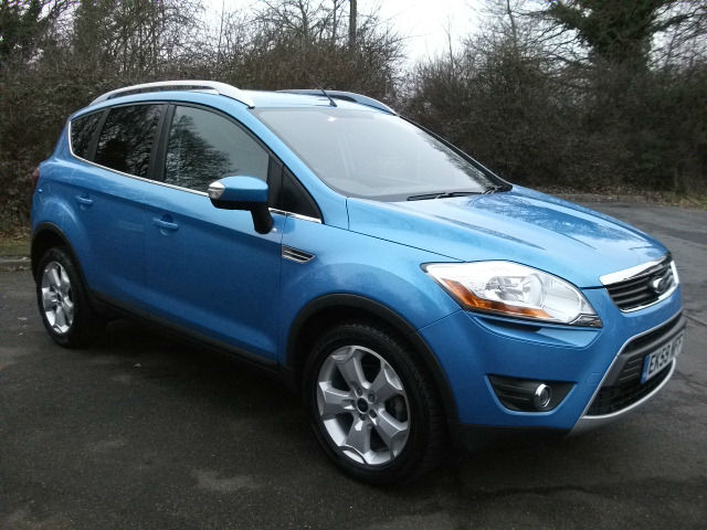 Ford Kuga Blue