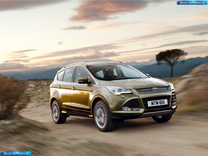Ford Kuga Green