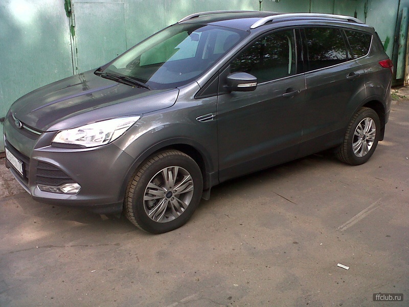 Ford Kuga Grey