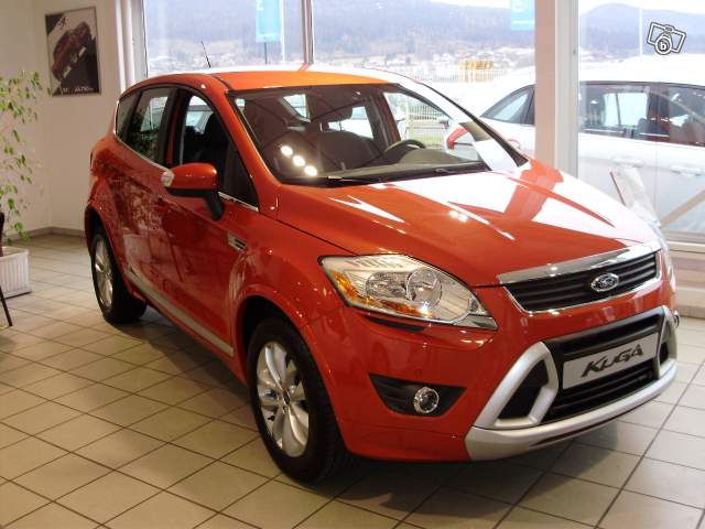 Ford Kuga Orange