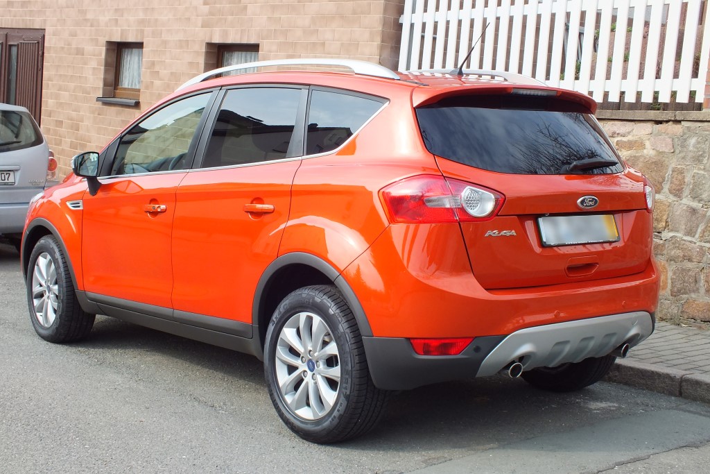 Ford Kuga Orange