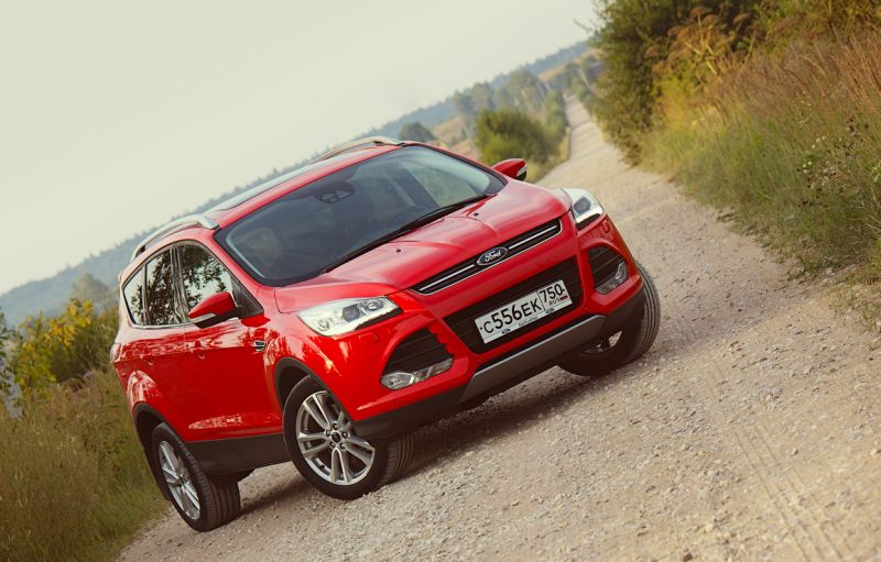 Ford Kuga Red
