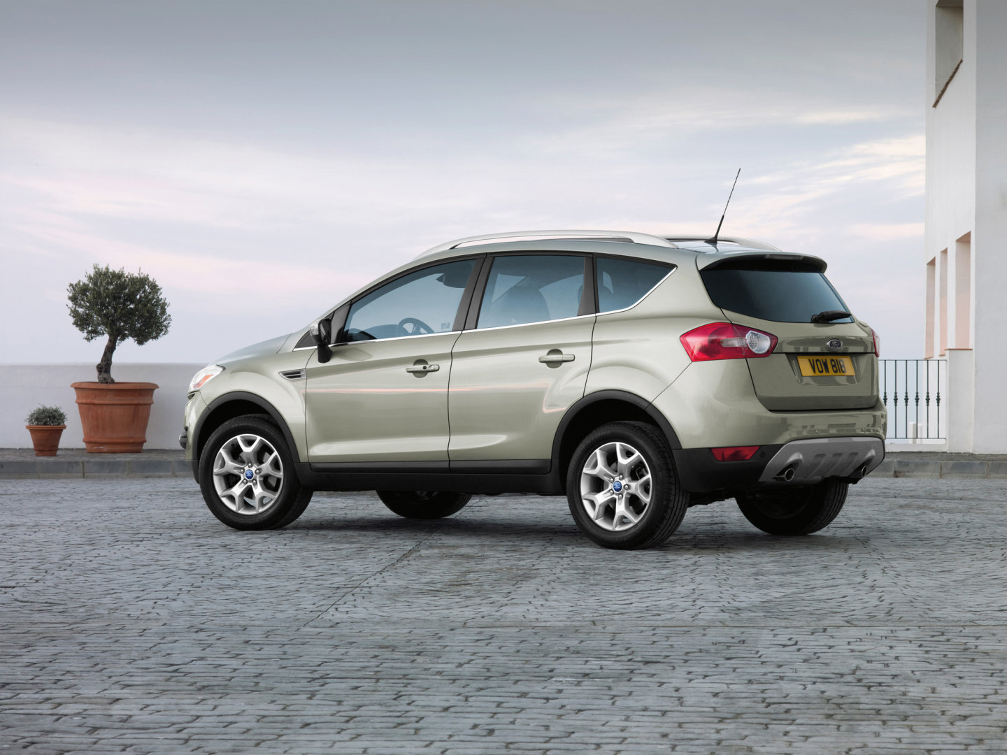Ford Kuga Silver