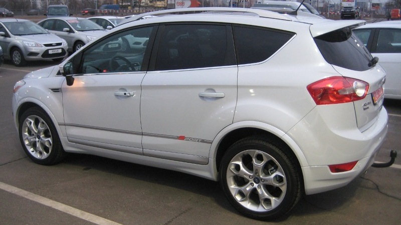 Ford Kuga St