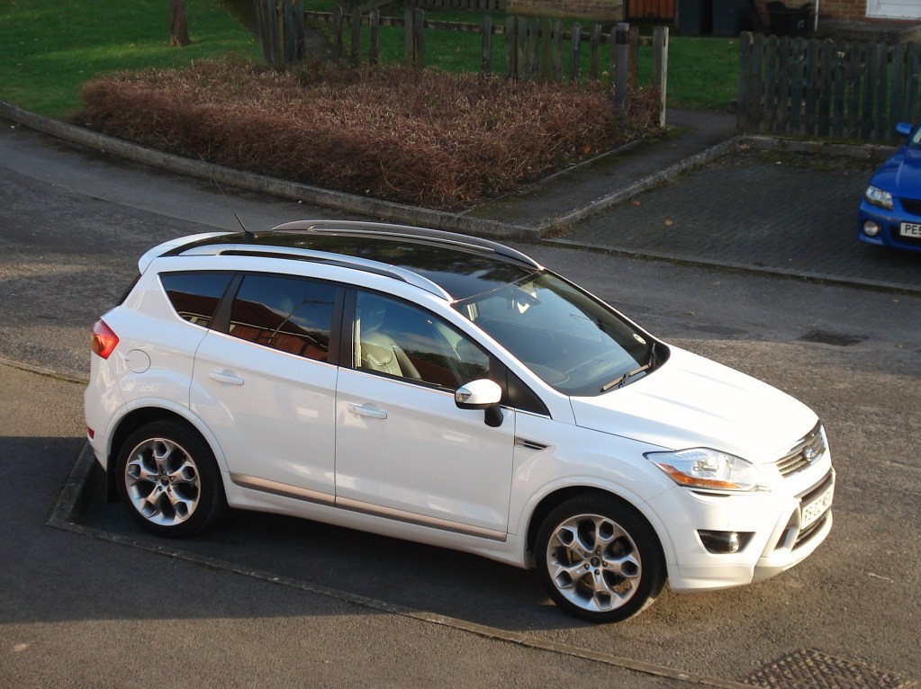 Ford Kuga White