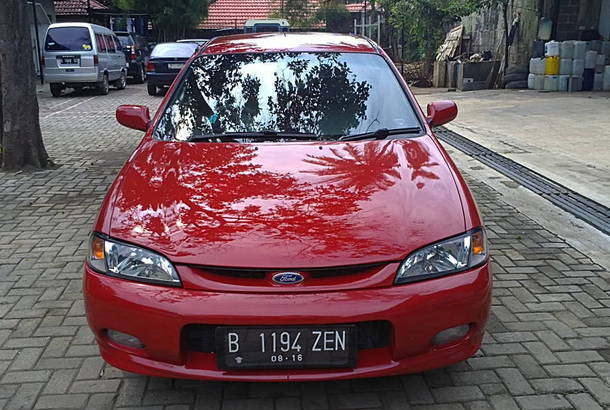 Ford Laser 1995