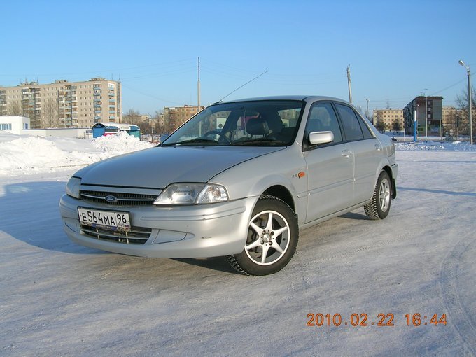 Ford Laser 2000
