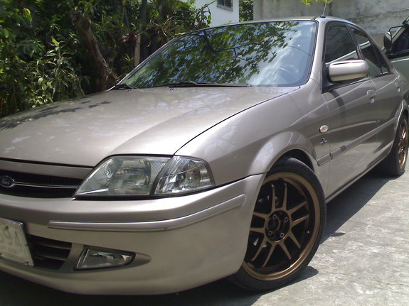 Ford Laser 2000