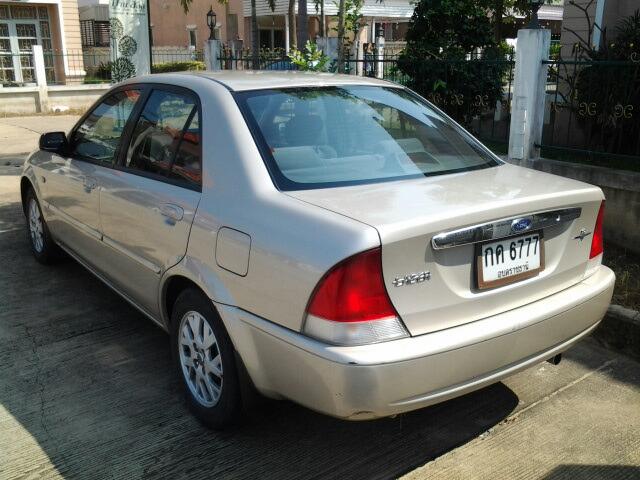 Ford Laser 2001