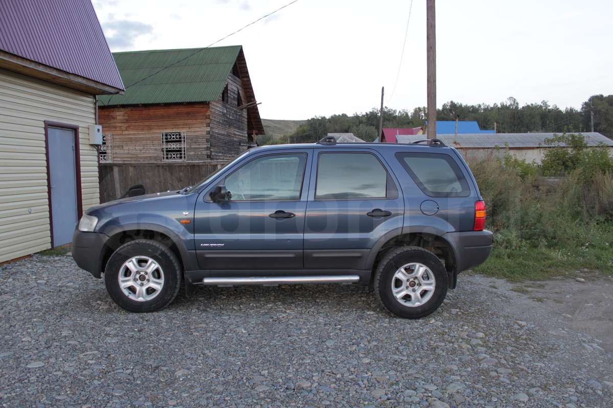 Ford Maverick 2001