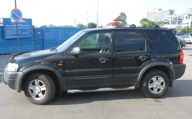 Ford Maverick 2003