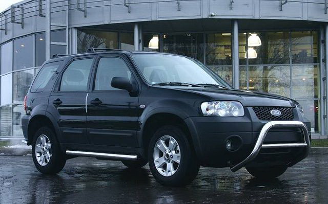 Ford Maverick 2004