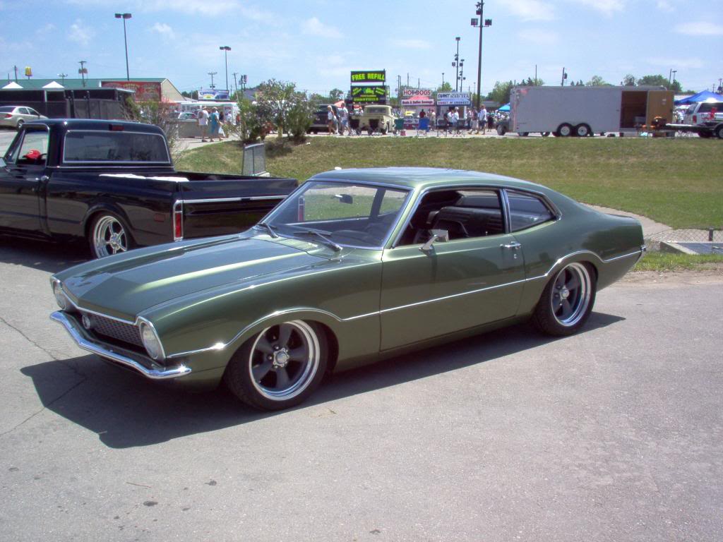 Ford Maverick Custom
