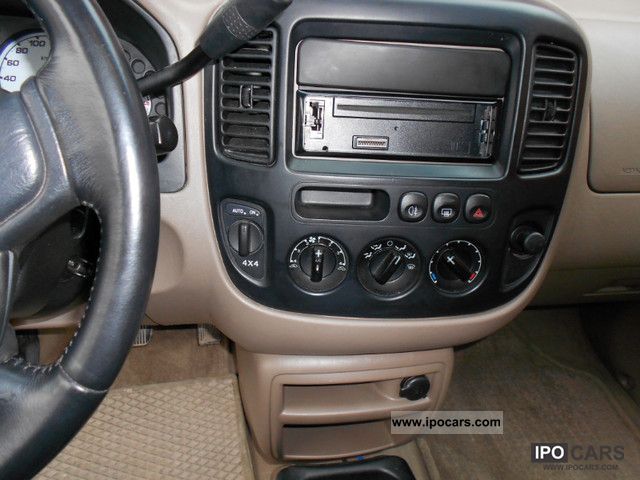 Ford Maverick V6 Limited