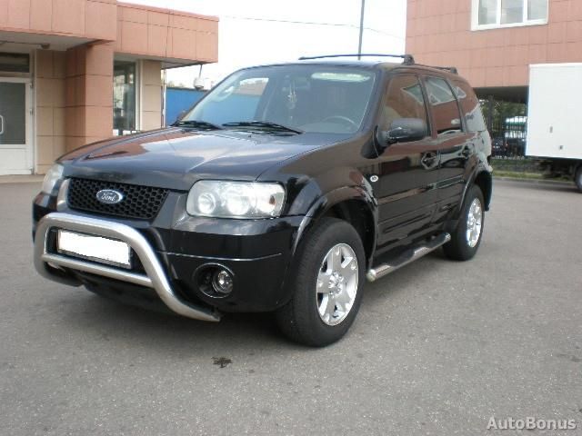 Ford Maverick V6