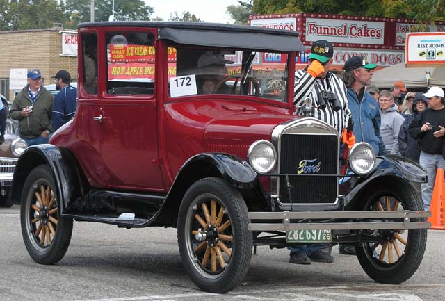 Ford Model T Coupe