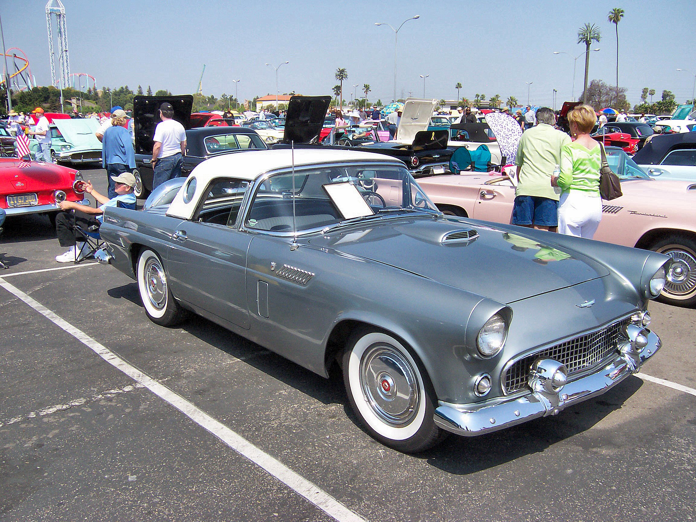 Ford T Bird 1955