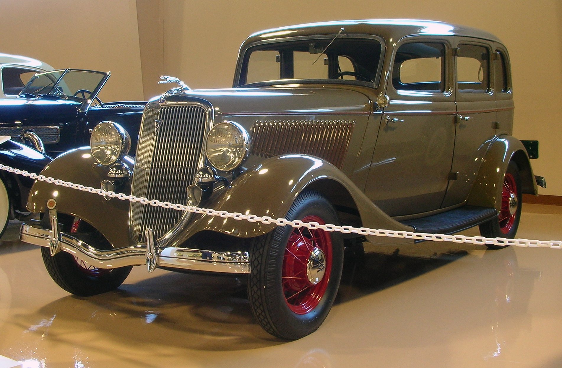 Ford 4