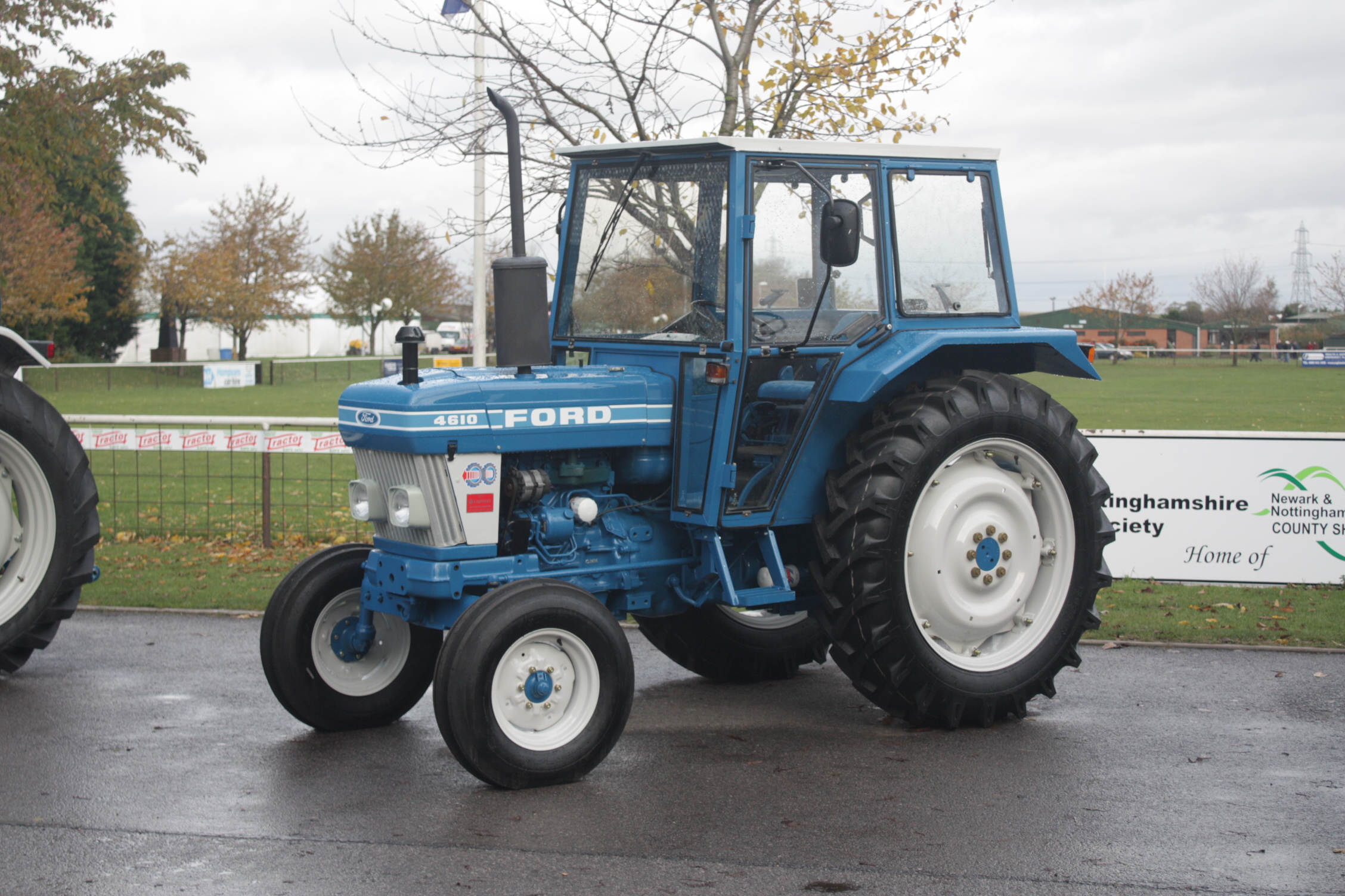 Ford 4610