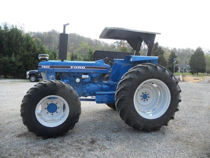 Ford 7610