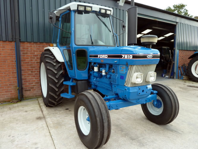 Ford 7810