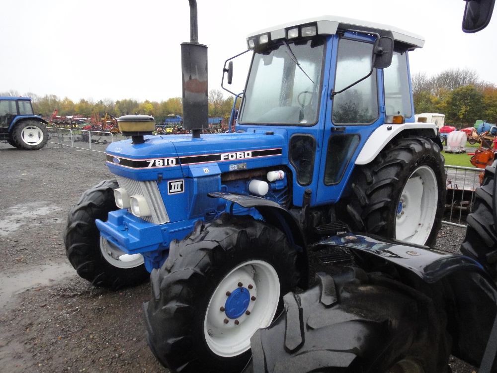Ford 7810