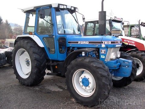 Ford 7810