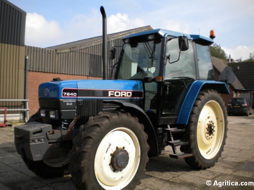 Ford 7840