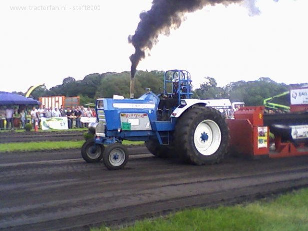 Ford 8000